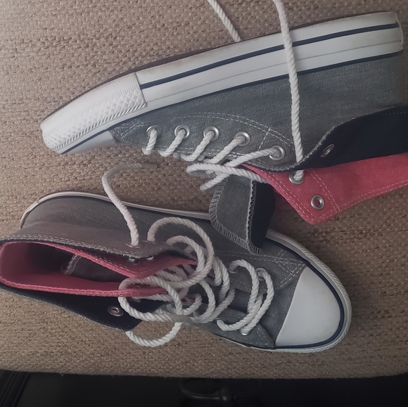 Converse pink & navy duo Size 7 - Picture 3 of 12